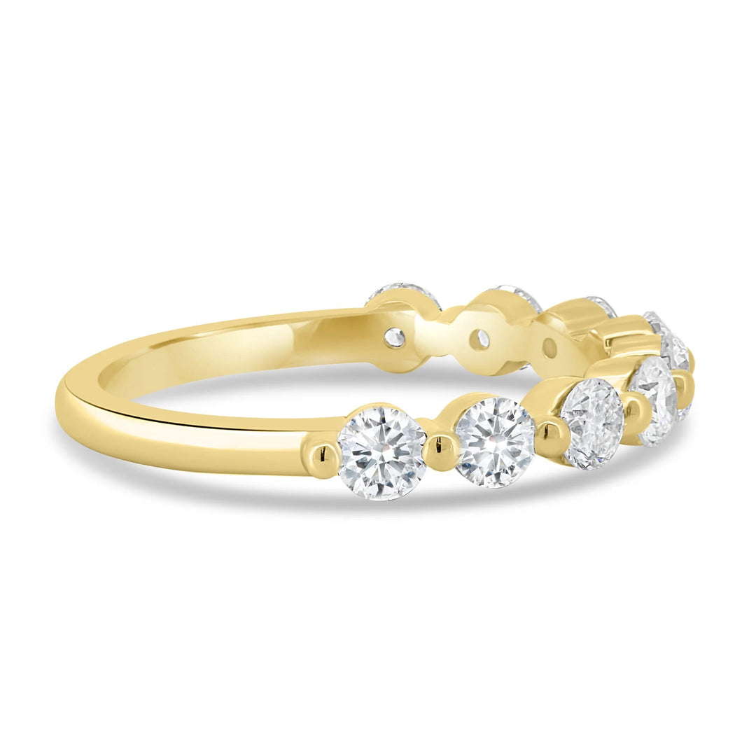 18K Gold Shared Prong Diamond Wedding Band