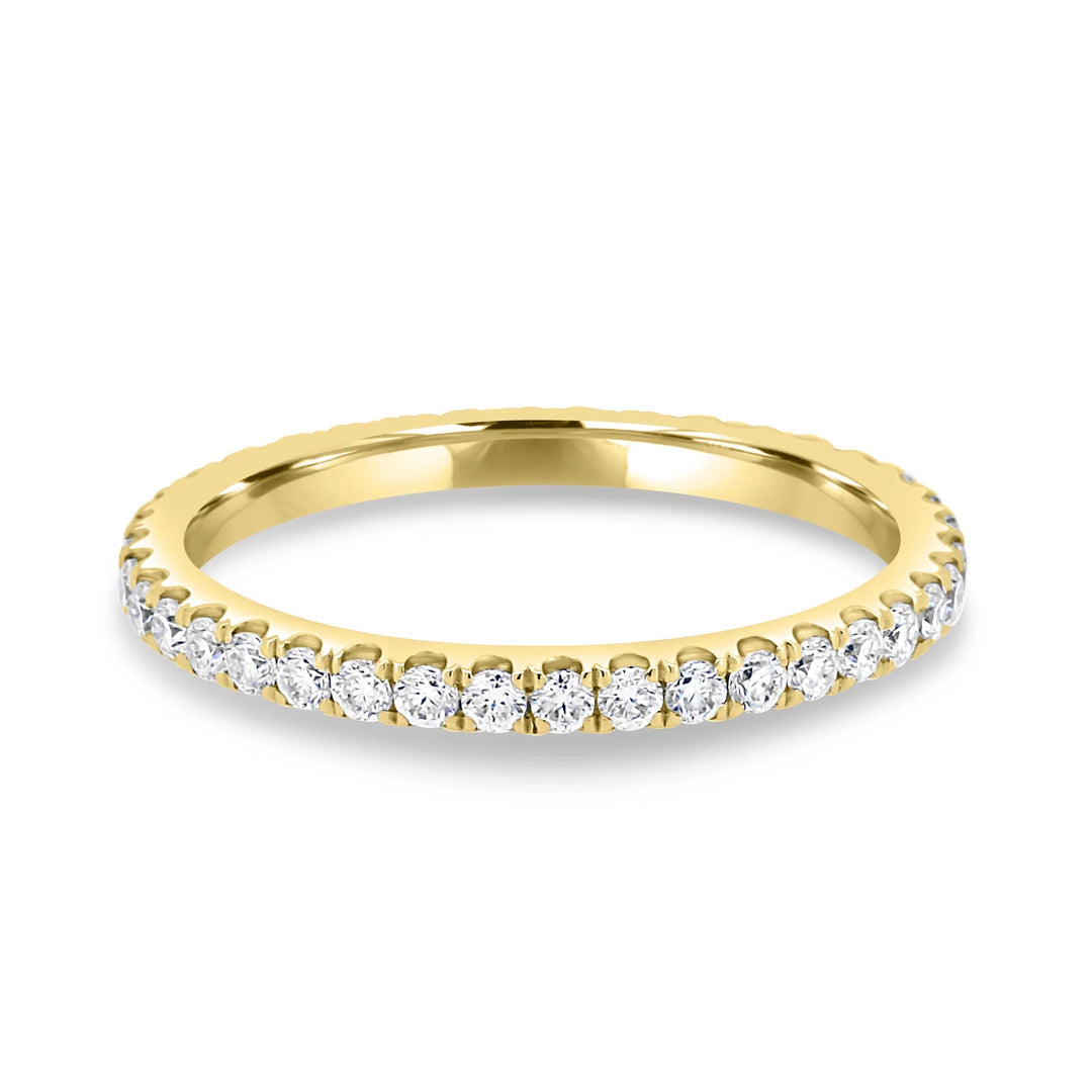 18K Gold Round Diamond Eternity Band