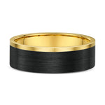 Load image into Gallery viewer, 18K Gold Men’s Wedding Band with Black Carbon Fibre Inlay

